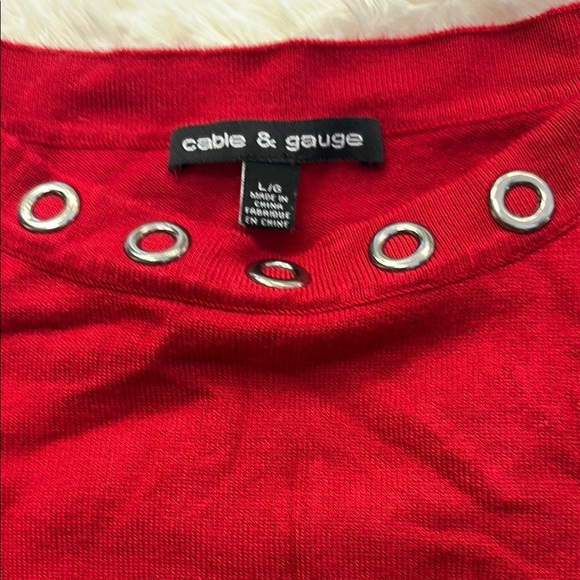 Cable & Gauge Scarlet Blouse with Eyelet Trim - Picture 2 of 5